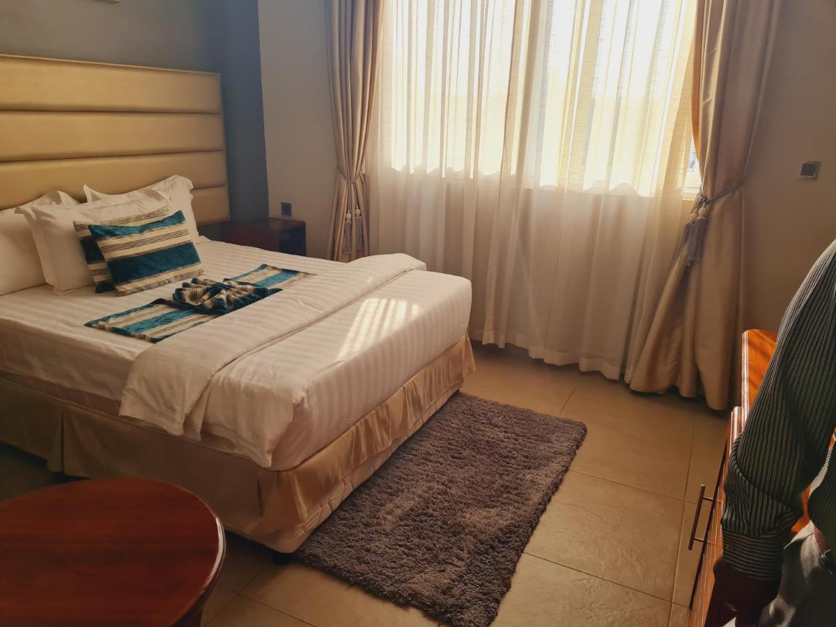 Meridian Ca Hotel Dar-es-Salaam Eksteriør bilde