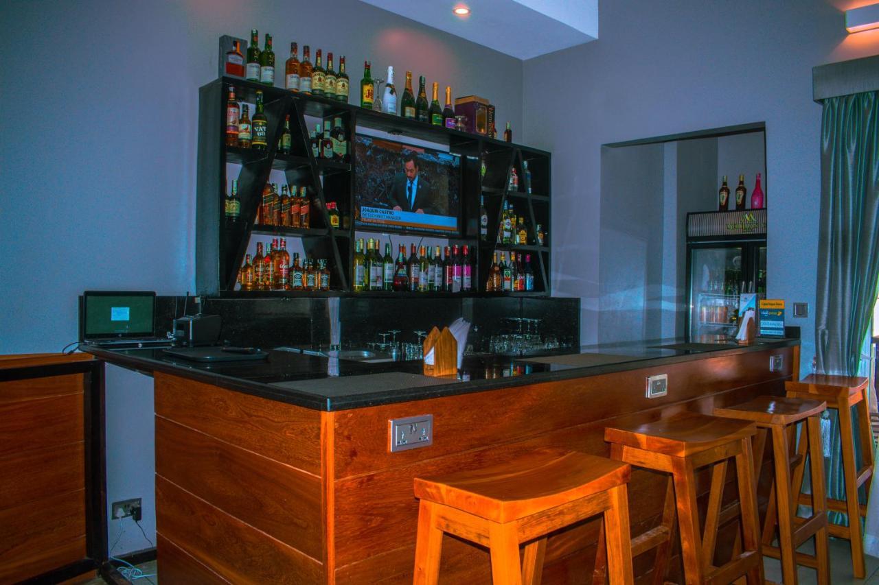 Meridian Ca Hotel Dar-es-Salaam Eksteriør bilde