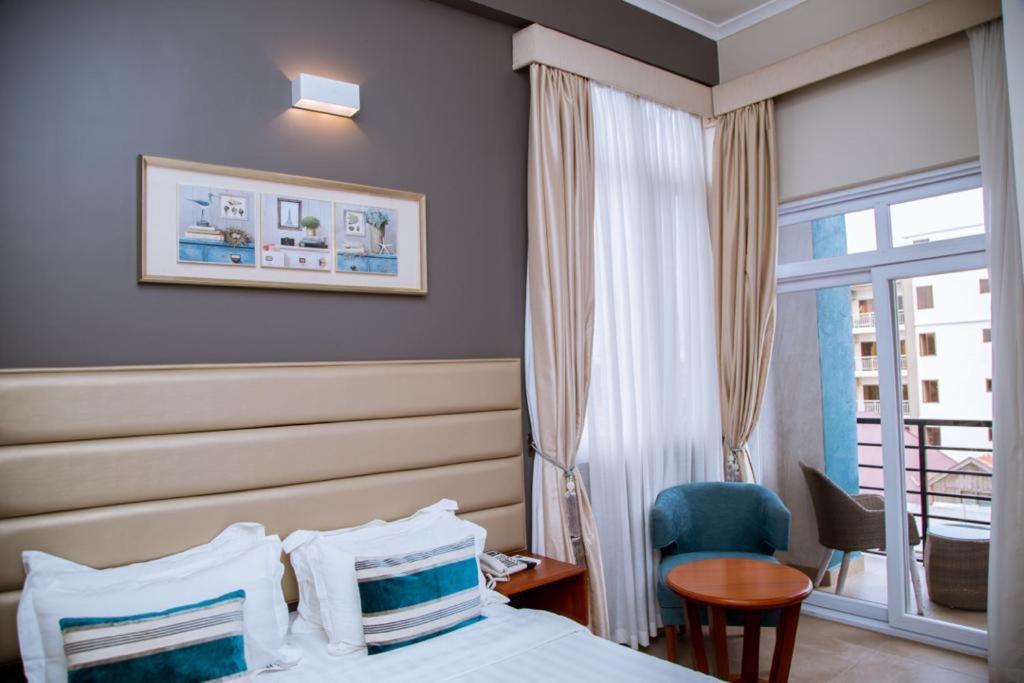 Meridian Ca Hotel Dar-es-Salaam Eksteriør bilde